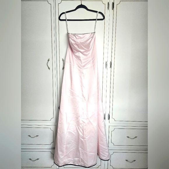 zum zum by niki livas pink dress Vintage Y2K Zum Zum by Niki Livas Pink Floral Minj Dress